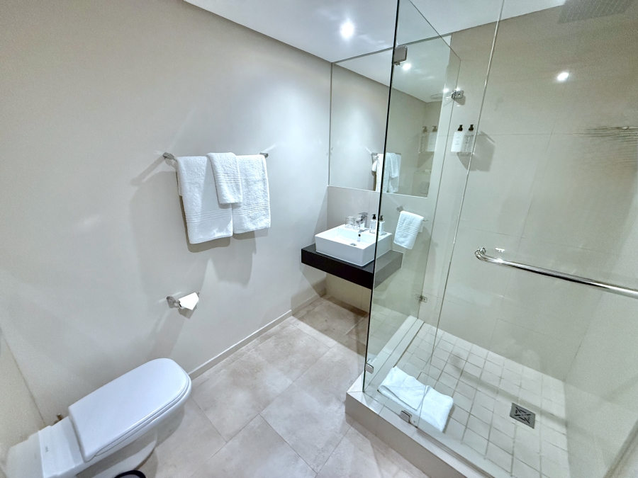 3 Bedroom Property for Sale in Waves Edge Western Cape